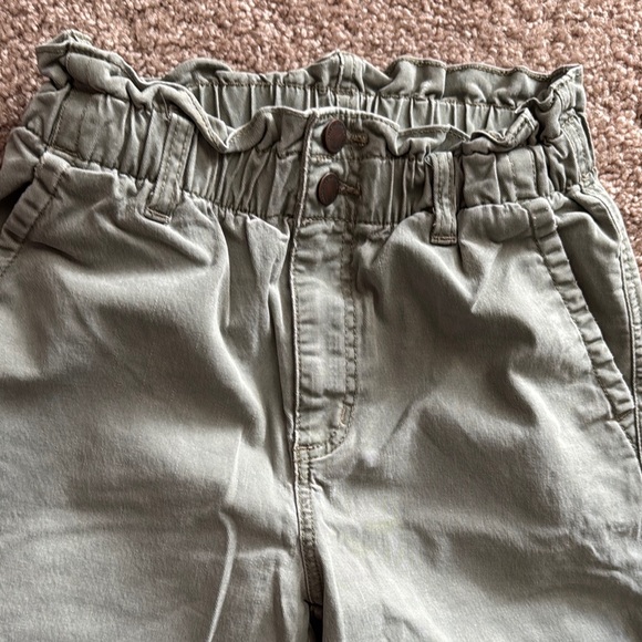 Universal Thread Olive Green High-Waisted Pants - Picture 3 of 4